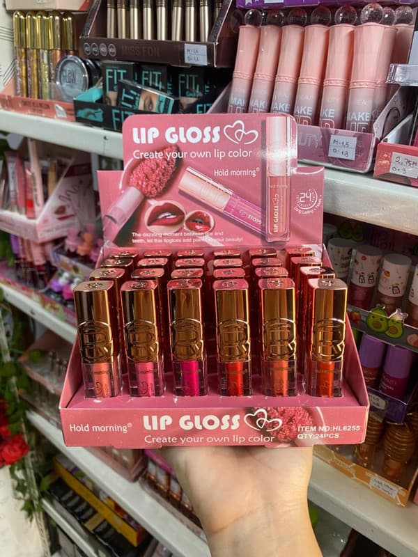 Lipgloss color hold morning